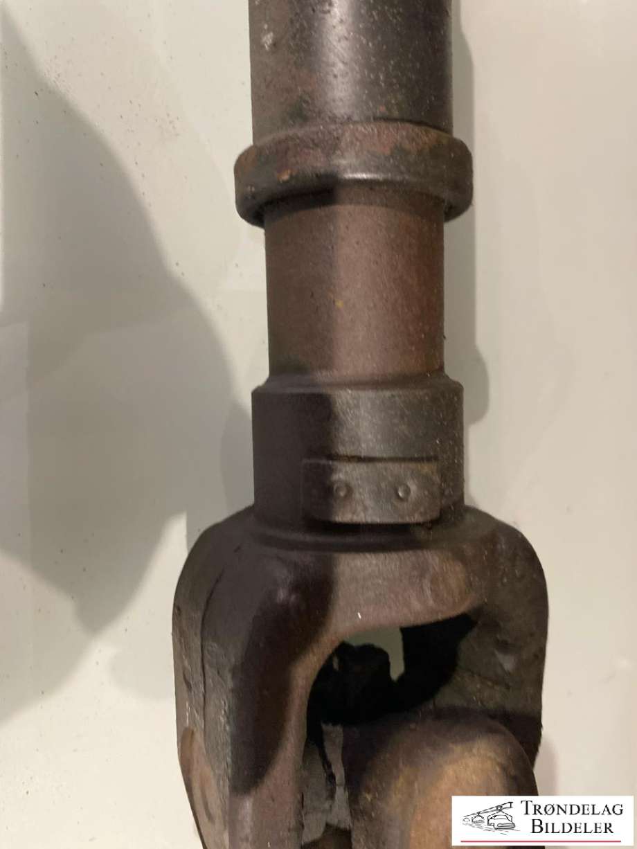 Mellomaksel fremre til Toyota Land Cruiser 90 1996-2002 (3714035200|)