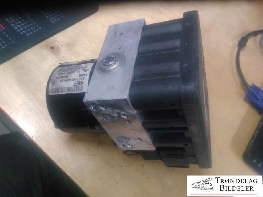 ABS sentral til Ford Focus 2008-2010 (Type II, Fase 2) (ATE|8M51-2C405-FA|10096001413|)