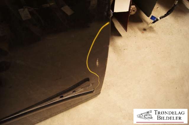 Dør høyre foran til Audi A4 2004-2008 (Type III) (B7) (B7) (8E0 831 052 J|8E0 831 052 L|)