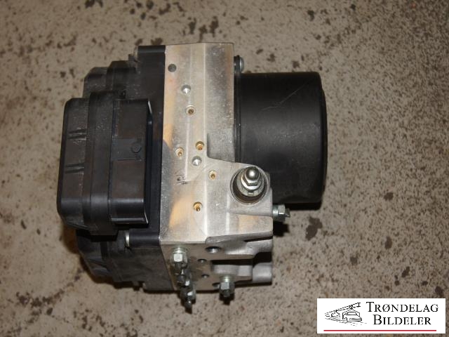 ABS sentral til Toyota RAV4, 2000-2006 (Type II)  (DENSO|44540-42020)