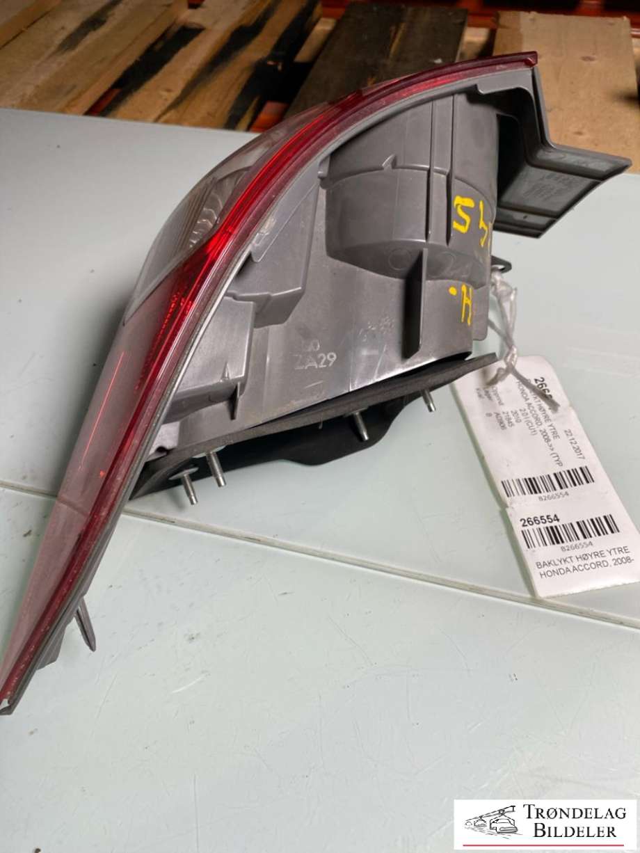 Baklykt høyre ytre til Honda Accord 2008-2015 (Type VIII)  (33500-TL0-G01|)