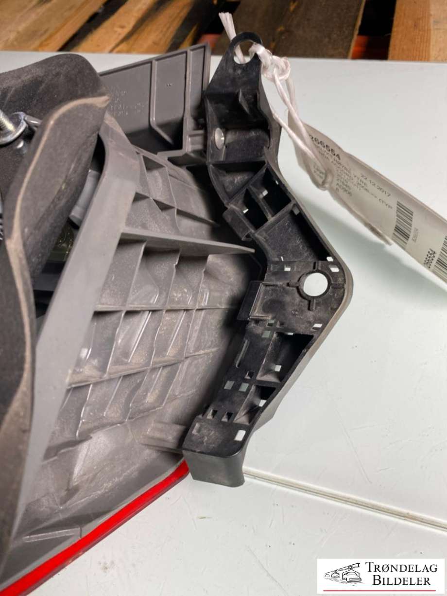 Baklykt høyre ytre til Honda Accord 2008-2015 (Type VIII)  (33500-TL0-G01|)