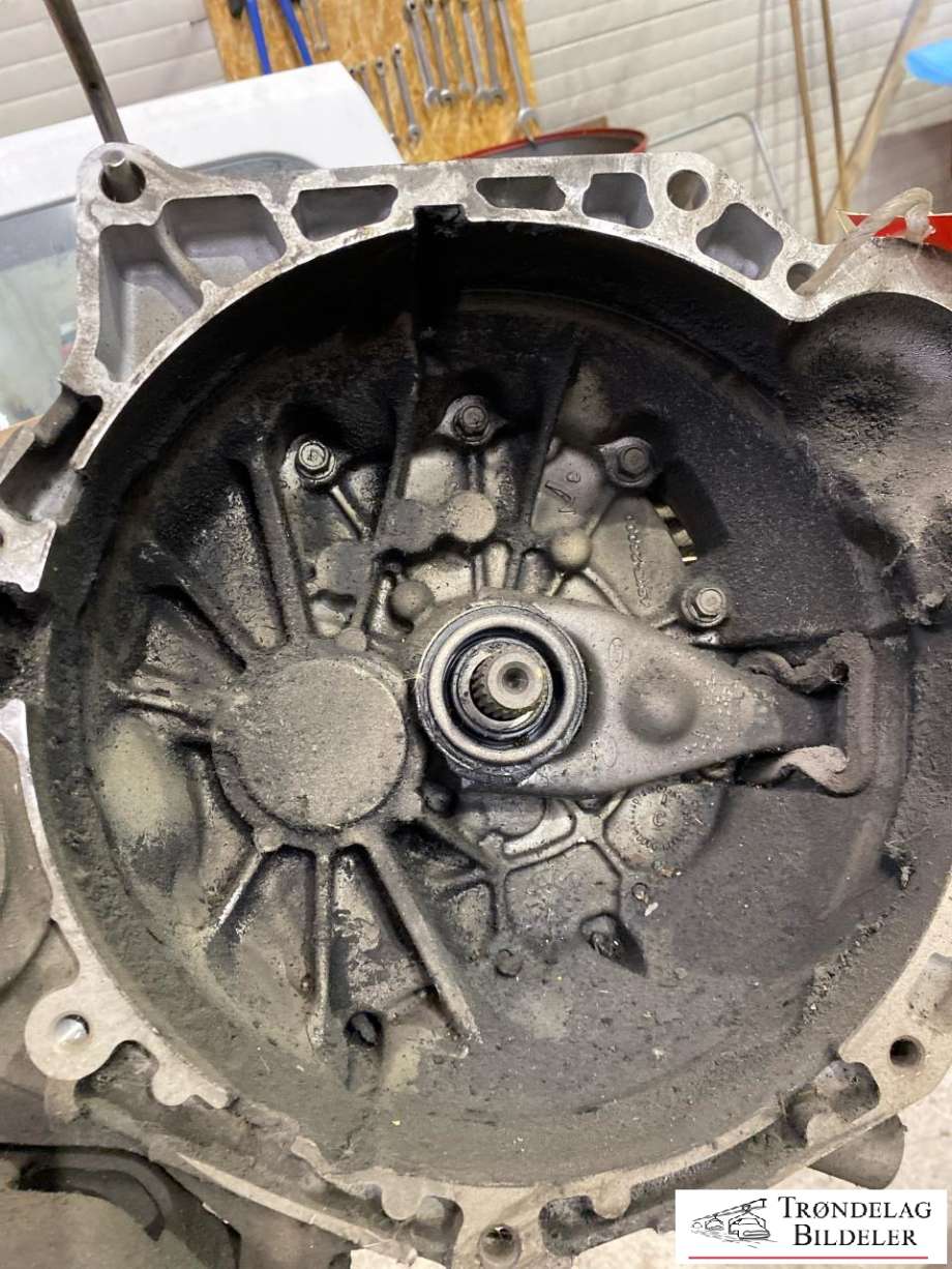 Girkasse manuell 6-trinn til Kia Sportage 2010-2016 (Type III)  (43000-26750|)