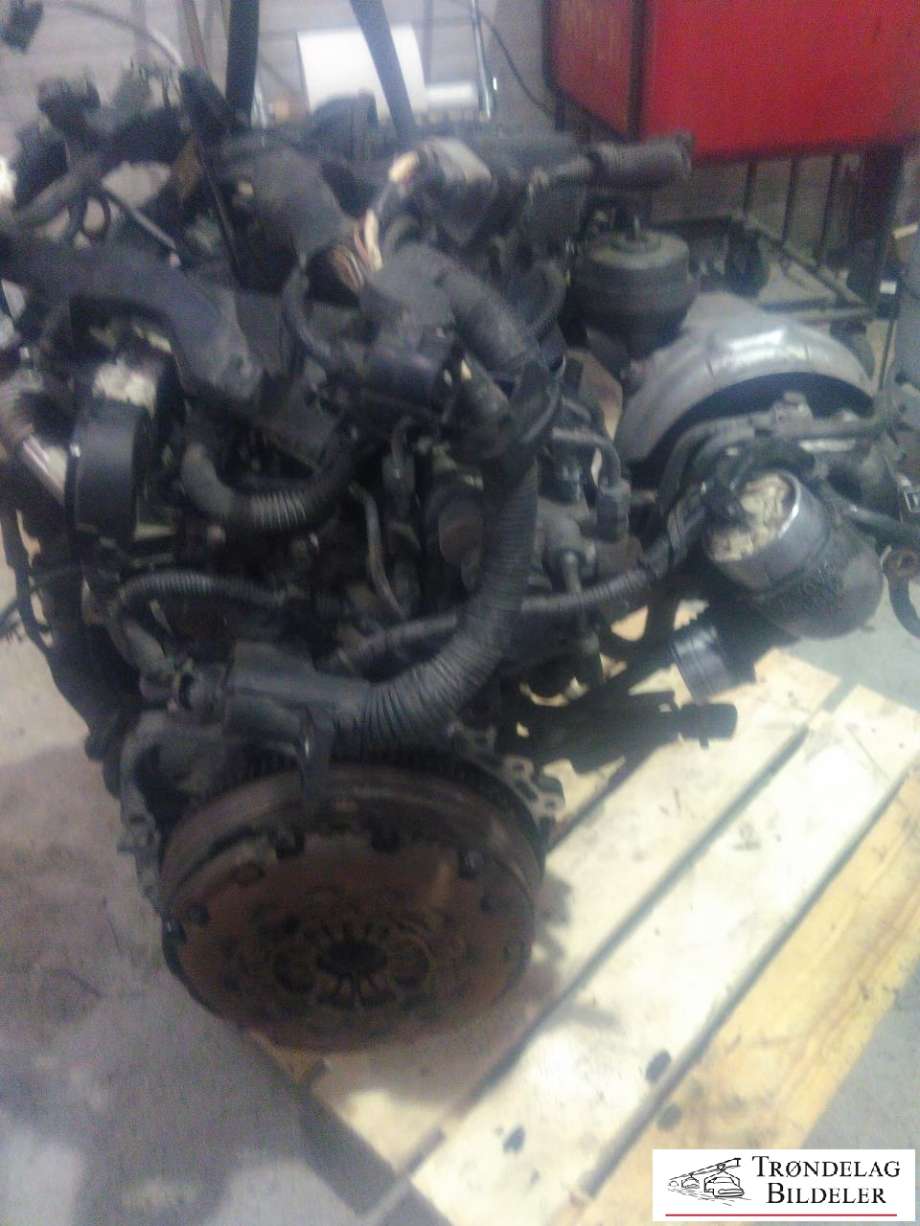 Motor diesel til Toyota Verso 2004-2009 (Type II)  (2AD-FTV|19000-0R060|)