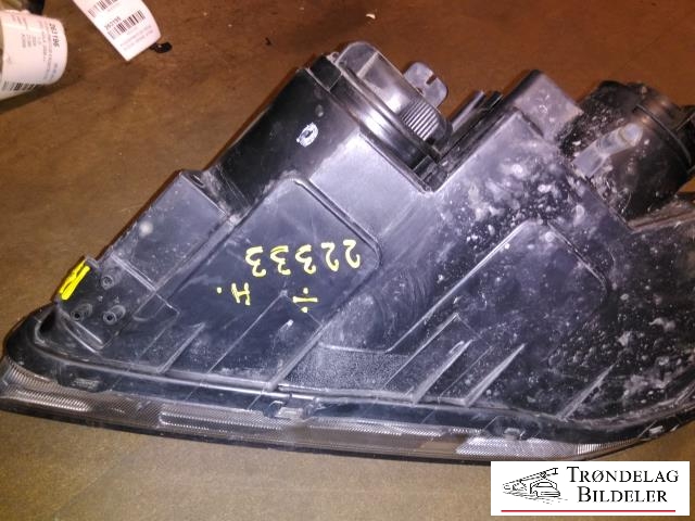 Frontlykt høyre halogen til Chevrolet Captiva 2006-2010 (Fase 1) (96626974|)