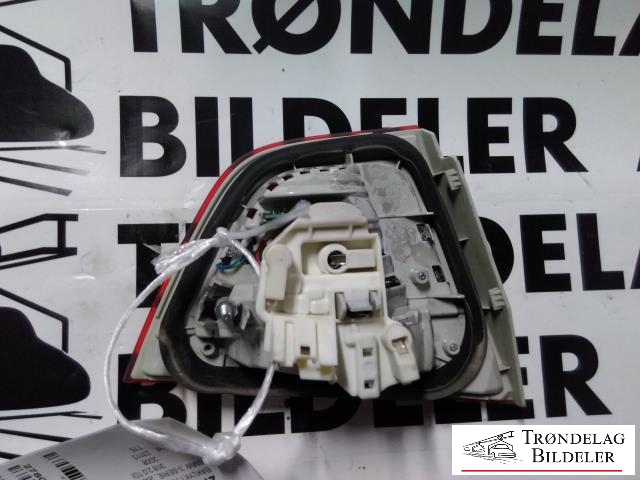 Baklykt høyre indre til BMW 3-Serie 2005-2011 (E90/E91/E92/E93) (E90/E91/E92/E93) (63 21 7 289 434|)
