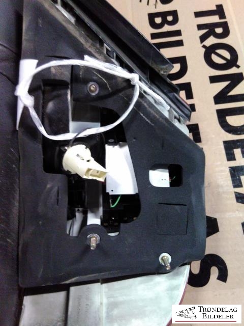 Baklykt venstre ytre til BMW 7-Serie 2000-2008 (E65/E66/E67/E88) (E65/E66/E67/E88) (63 21 7 164 733|)