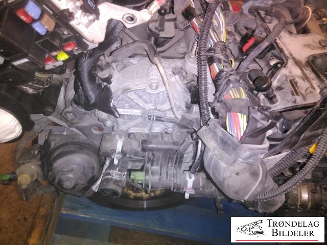 Motor diesel til Volvo V70 2007-2013 (Type III, Fase 1)  (6906309|36002125|D4162T AUT|CN5Q-6007-AA|)