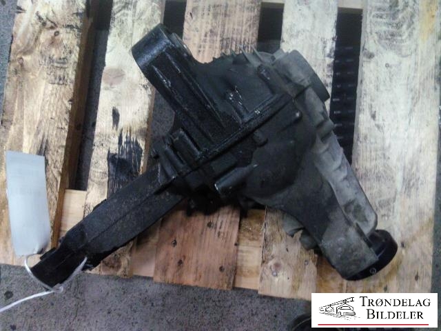 Kardang klokke foran til Mercedes ML 2005-2011 (W164) (W164) 