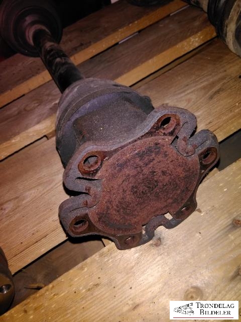 Drivaksel høyre foran, diesel/automat til Audi A8 2003-2010 (Type II)  (4E0407272P|Q2P|)