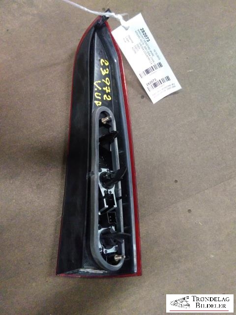Baklykt venstre øvre til Volvo XC70 2001-2004 (Type I, Fase 1)  (HELLA|9154493|)