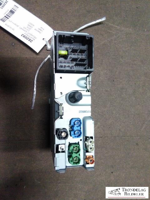 Bilstereo til Peugeot Expert 2016-->> (Type III)  (CONTINENTAL|9817441680|)