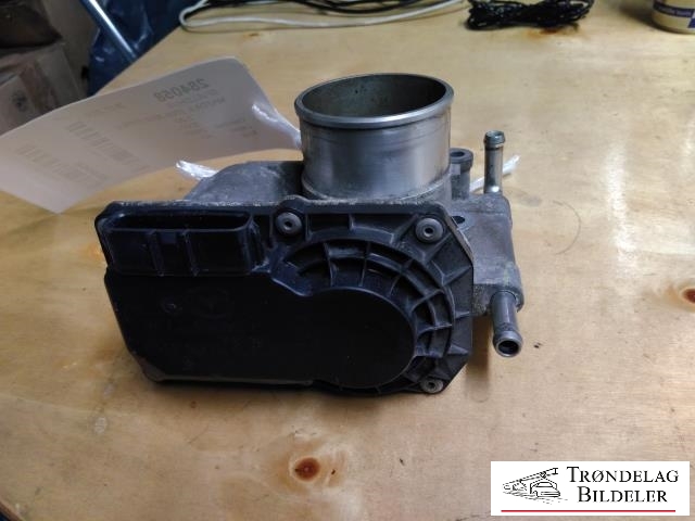 Spjeldhus til Mazda 5 2005-2010 (Type I)  (RF7J136BOC|00120006412H18|)