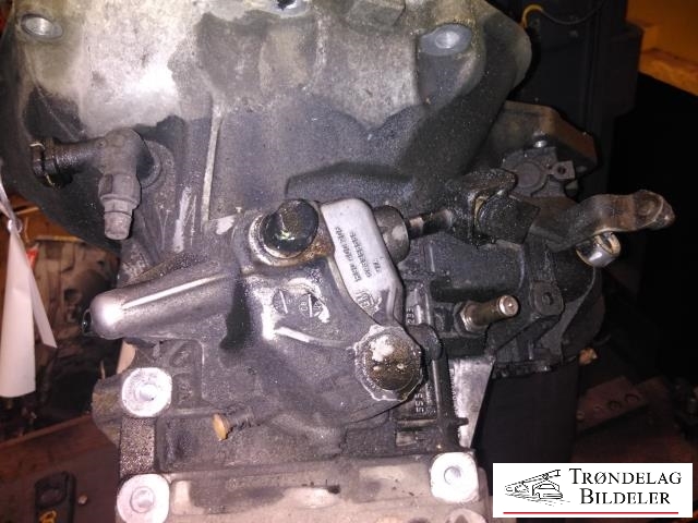 Girkasse manuell til Opel Corsa D 2006-2014  (55565177|4046081R03/07|R90 400207)
