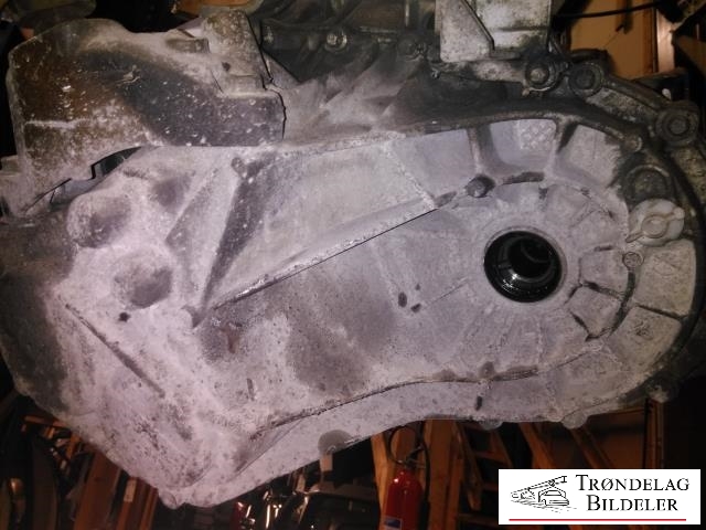 Girkasse manuell 6-trinn til Nissan Qashqai 2010-2014 (Type I, Fase 2)  (TL4 113|8201010268|32010JD50A)