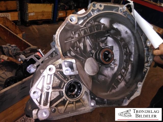 Girkasse manuell til Opel Astra H 2004-2009  (428744099|5535588|30700422)