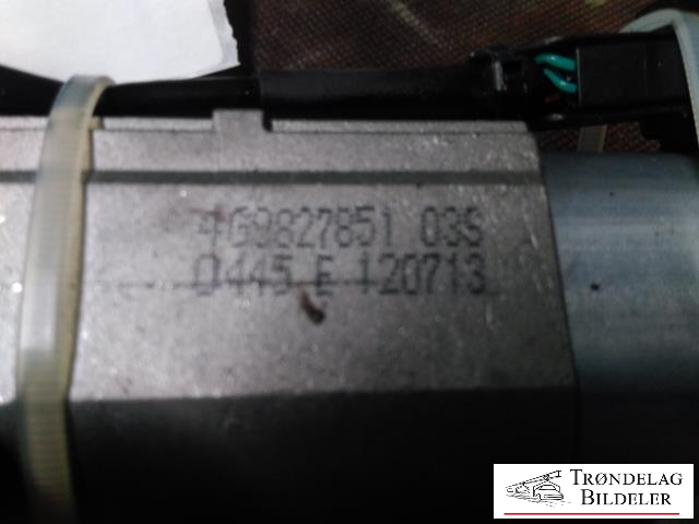 Baklukeåpner motor til Audi A6 2011-2014 (Type IV, Fase 1) (C7) (C7) (VAG|4G9827851|)