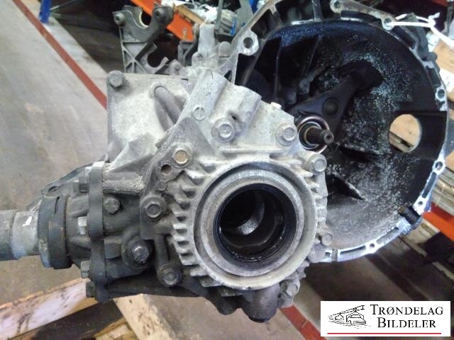 Girkasse 4WD komplett til Nissan X-Trail 2002-2007 (T30) (T30) (EQ068|8H5|04 308 5443447)