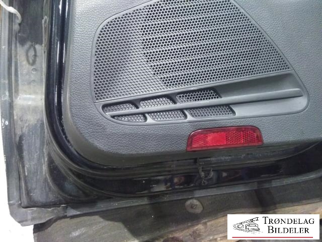Dør høyre bak til VW Golf VI 2008-2012 (5K6 833 056 K|)