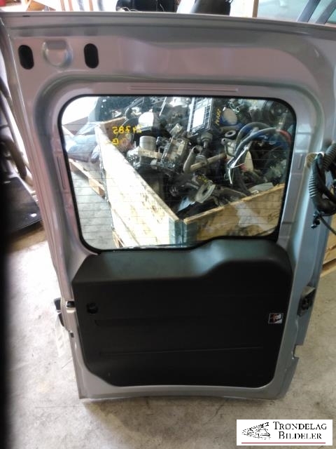 Dør venstre bak varebil til Opel Combo D 2012-2018  (95515518|95518112|95519347|95519682|95523593|95523828|95528539)