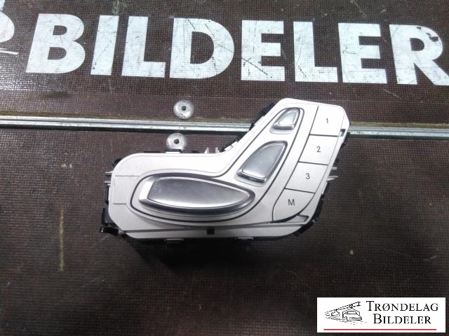 Bryterpanel førersete til Mercedes V-Klasse, 2014-->> (W447) (W447) (A4475400101)