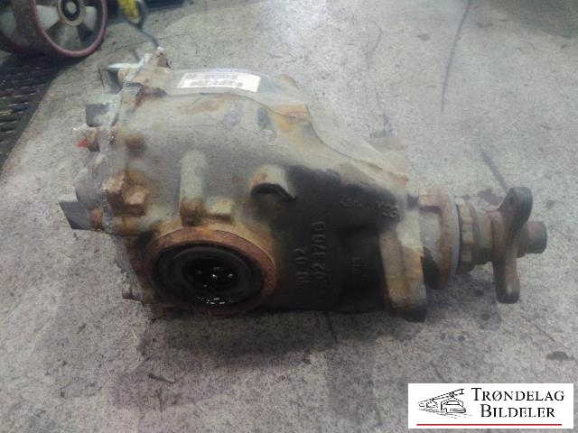 Kardang klokke bak til BMW 3-Serie 2012-2018 (F30/F31/F34) (F30/F31/F34) (7605589-03|UTV 2|81|)
