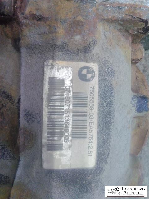 Kardang klokke bak til BMW 3-Serie 2012-2018 (F30/F31/F34) (F30/F31/F34) (7605589-03|UTV 2|81|)