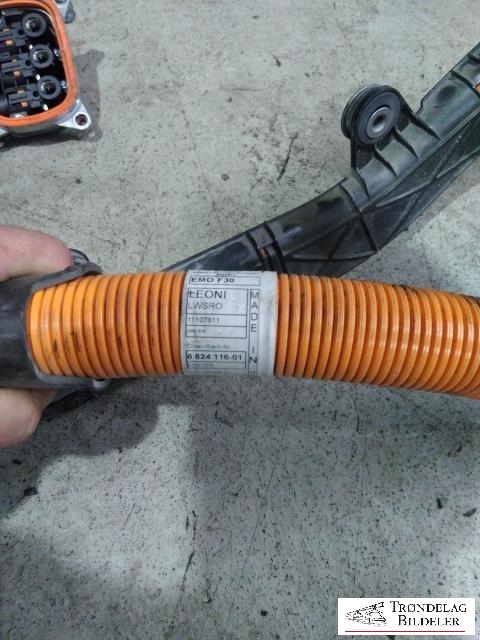 Kabel høy volt (HV) hybrid til BMW 3-Serie 2012-2018 (F30/F31/F34) (F30/F31/F34) (BMW|1668241160116B1761L004418|682411601|)