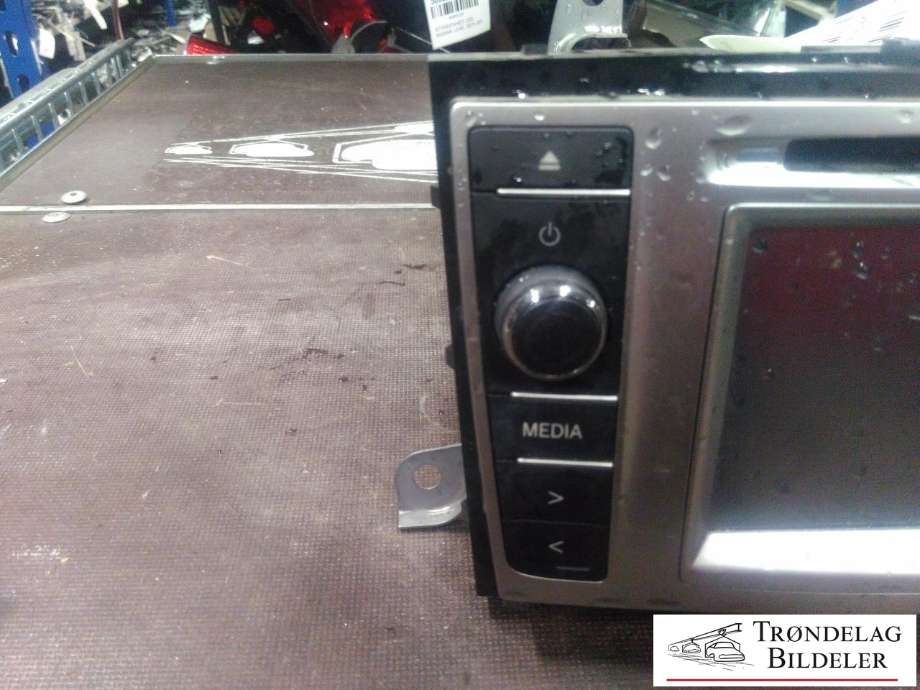 Bilstereo til Toyota Avensis 2009-2015 (Type III, Fase 1) (HARMAN INFOTAINMENT|86140-05150|)