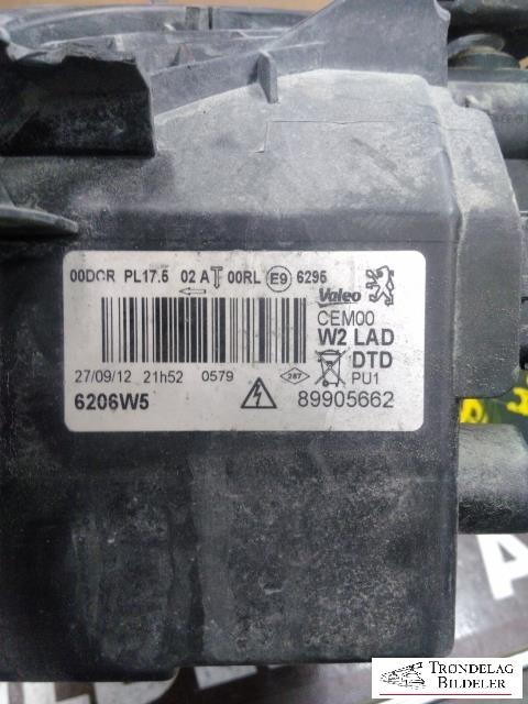 Frontlykt høyre xenon til Peugeot 508 2011-2014 (Type I, Fase 1) (VALEO|6206 W5|)