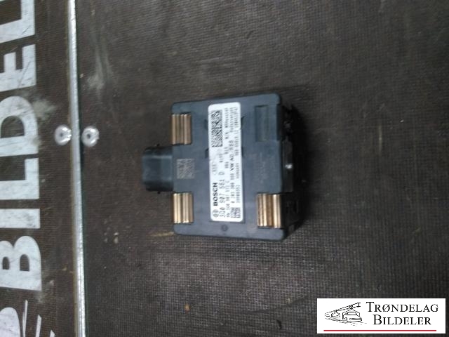 Sensor radar til VW Passat, 2015-2019 (Fase 1) (B8) (B8) (BOSCH|3Q0907561D)