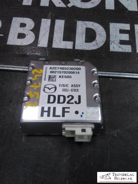 Kamera parkeringshjelp til Mazda CX-3, 2015-2022  (DD2J-67-XCX)