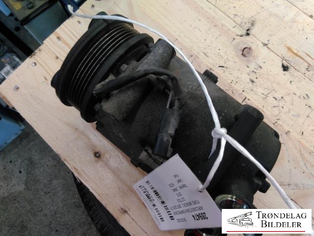 Aircondition kompressor til Ford Mondeo 2007-2010 (Type IV, Fase 1) (AV41-19D629-AE|REAV41-19D629-AE|AV4119D629AB|AV4119D629AC|AV4119D629AD|AV6N19D629BA|AV6N19D629BB|AV6N19D629BC|AV6119D629DA|AV61-19D629-DB|AV6119D629DC|REAV6119D629DC|LR027788|LR030867|)