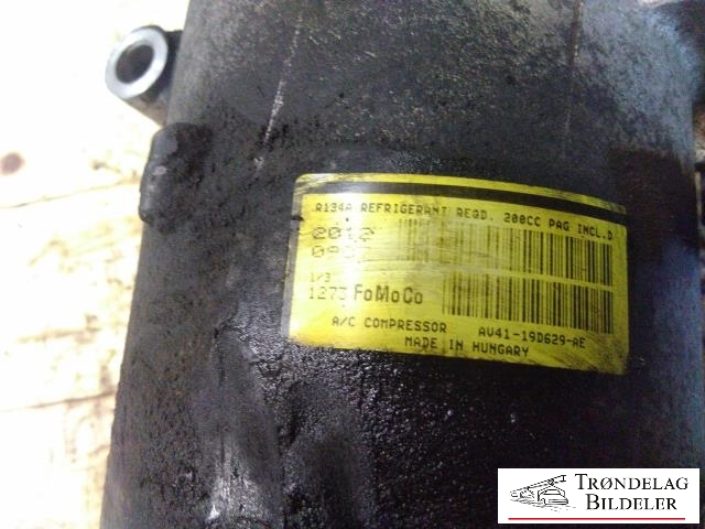 Aircondition kompressor til Ford Kuga 2008-2012 (Type I)  (FOMOCO|AV41-19D629-AE|REAV41-19D629-AE|AV4119D629AB|AV4119D629AC|AV4119D629AD|AV6N19D629BA|AV6N19D629BB|AV6N19D629BC|AV6119D629DA|AV61-19D629-DB|AV6119D629DC|REAV6119D629DC|LR027788|LR030867|)