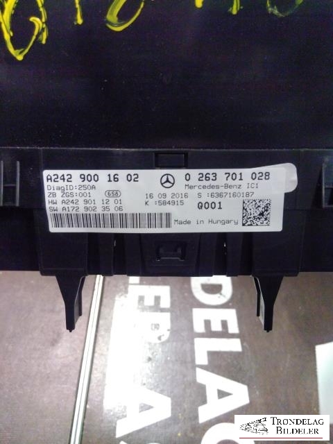 Instrumentpanel til Mercedes B-Klasse, electric drive 2014-2018 (W242) (W242) (A2429001602|0263701028|)