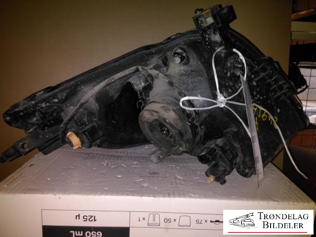 Frontlykt høyre halogen til Suzuki Swift 2005-2010  (35120-63J10|)