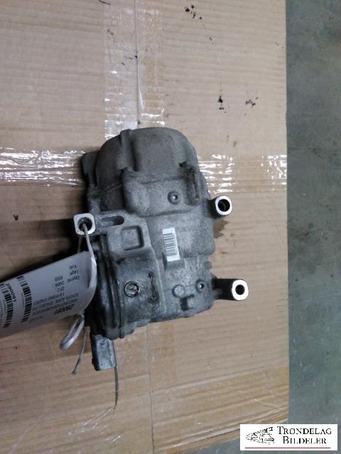 Aircondition kompressor hybrid til Toyota Auris 2010-2012 (Type I, Fase 2)  (DENSO|88370-47033|042200-1330|88370-47030|88370-47031|88370-47032|51-0895|ACP994|042200-0420)