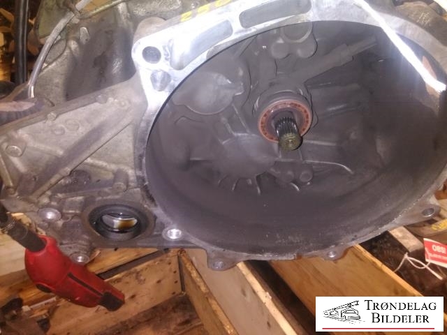Girkasse manuell til Mitsubishi Grandis 2004-2009  (F6MBA-1-KAJA|2500A177|)