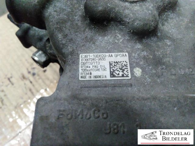 Aircondition kompressor til Ford Transit Courier 2014-2018 (Type I, Fase 1)  (FORD|E3B1-19D629-AA|X1447280-9500|)