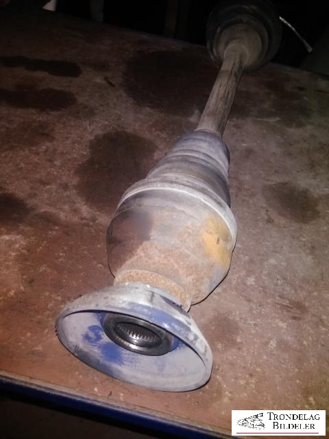 Drivaksel høyre foran, diesel/manuell til VW Tiguan 2007-2011 (Type I, Fase 1)  (5N0 407 764 K|5N0 407 764 M|)
