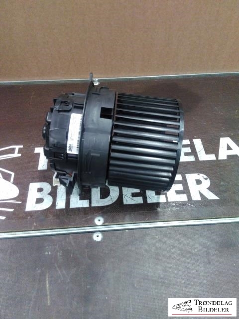 Varmeapparat motor til Nissan E-NV200 2014-->>  (VALEO|MT1033020G|)
