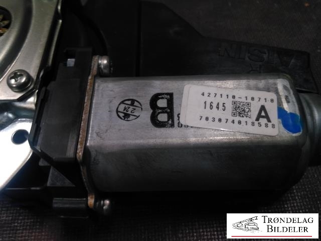 Viskermotor bakrute til Mitsubishi Outlander 2015-->> (Type III, Fase 2)  (427110-10710|)