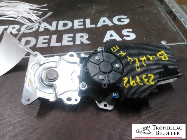 Viskermotor bakrute til Mitsubishi Outlander 2015-->> (Type III, Fase 2)  (427110-10710|)