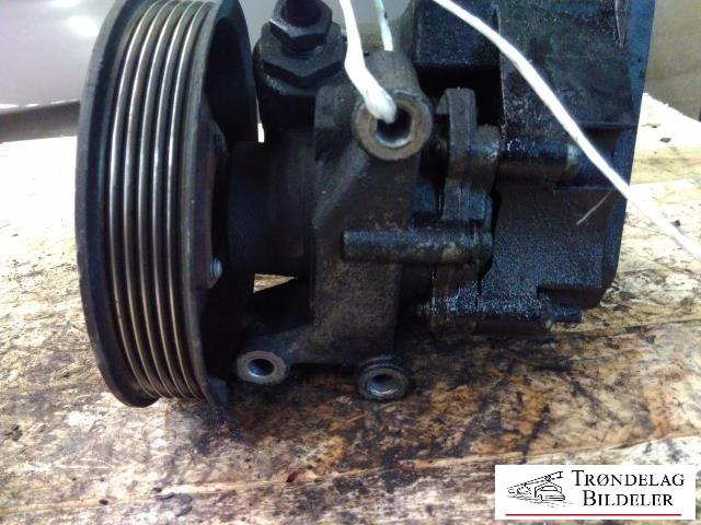 Servo pumpe mekanisk til Mercedes Vito/Viano 2004-2010 (Fase 1) (W639) (W639) (A0034667201|A0034667101|A0024667501|A0024667601|0024667501|0024667601|0034667101|0034667201|54162)