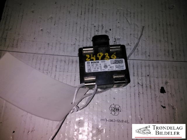 Sensor radar til VW Golf VII 2012-2017 (Fase 1) (BOSCH|5Q0 907 561 D|0 203 300 153|)