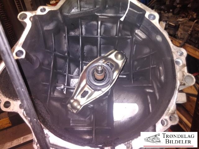 Girkasse manuell 6-trinn til Audi A6 2005-2008 (Type III, Fase 1) (C6) (C6) (GYX|01X 300 044 H|01X 300 044 HX)