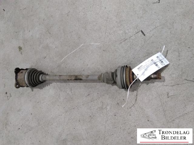 Drivaksel venstre bak, diesel/manuell til Toyota Hiace 2001-2006 (Fase 2)