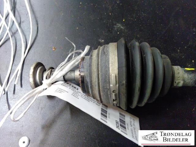 Drivaksel venstre foran, diesel/automat til BMW 3-Serie 2012-2018 (F30/F31/F34) (F30/F31/F34)