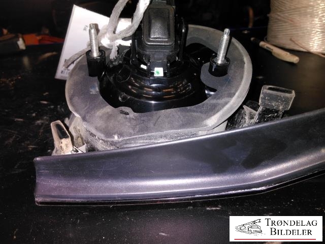 Baklykt venstre indre til VW Golf, Plus/Cross 2009-2013 (Fase 2) (VALEO|5M0 945 093 M|)