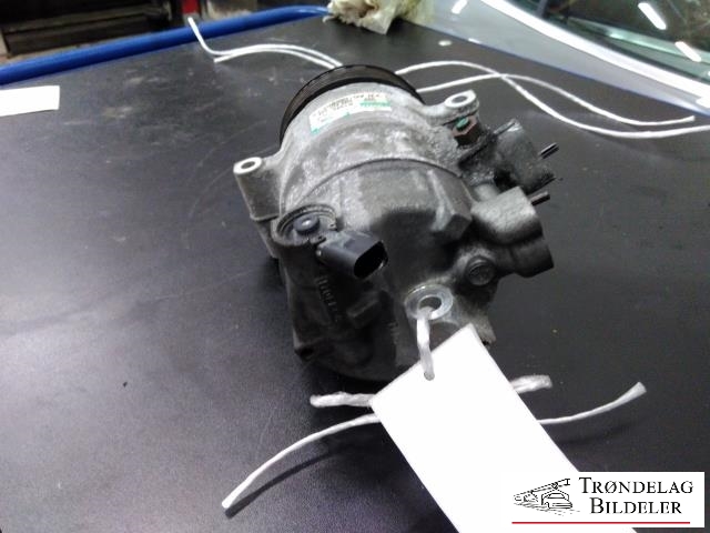 Aircondition kompressor til VW Passat 2005-2010 (B6) (B6) (SANDEN|5Q0820803F|5Q0820803K|890632|5Q0820803D|5Q0820803J|5Q0820803G|1K0820803A|1K0820803B|1K0 820 859 F|1K0 820 859 S|1K0820803L|1K0820803M|5Q0820803M|1K0820803G|1K0820803J|1K0820803K|1K0820803N|1K0820803P|1K0820803Q|1K0820803S|5K0820803|5K0820803A|5K0820803B|5K0820803C|5K0820803D|5K0820803E|5K0820803F|5K0820803G|5K0820803H|5K0820803J|5K0820803K|5N0820803|890633|5N0820803C|1K0 820 808 B|5N0820803H)